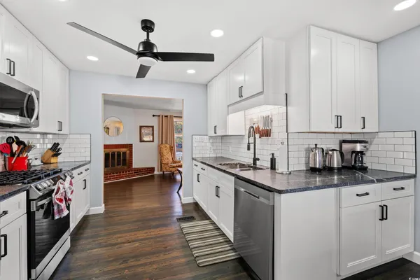 $499,900 | 4405 Camellia Drive, Myrtle Beach, SC 29577