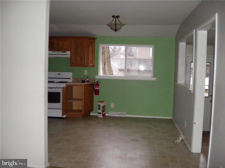 350 3rd Avenue Lindenwold, NJ 08021 - Photo 8 of 15 Gallery Image 8