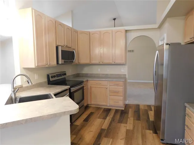 $2,700 | 225 Jacobs Way, St. Peters, MO 63376