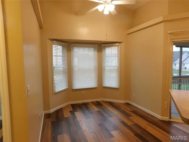 $2,700 | 225 Jacobs Way, St. Peters, MO 63376