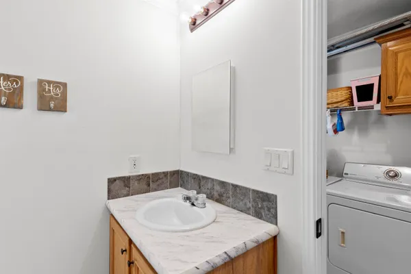 $225,000 | 53 Seabreeze Drive, North Hampton, NH 03862