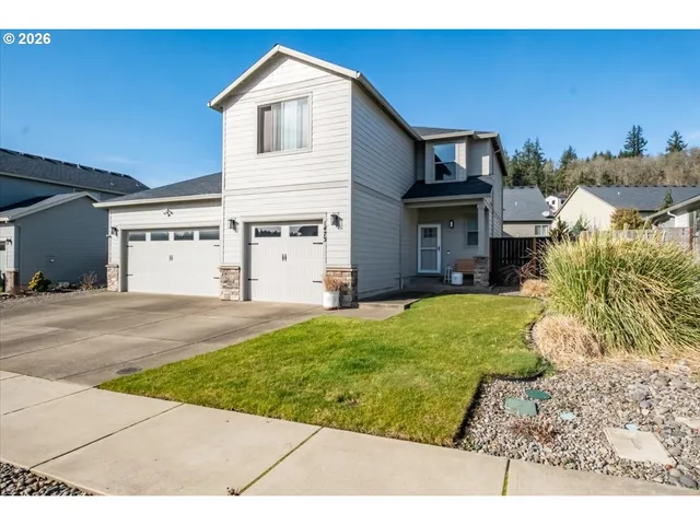 $615,000 | 1473 Meadow Avenue, Silverton, OR 97381