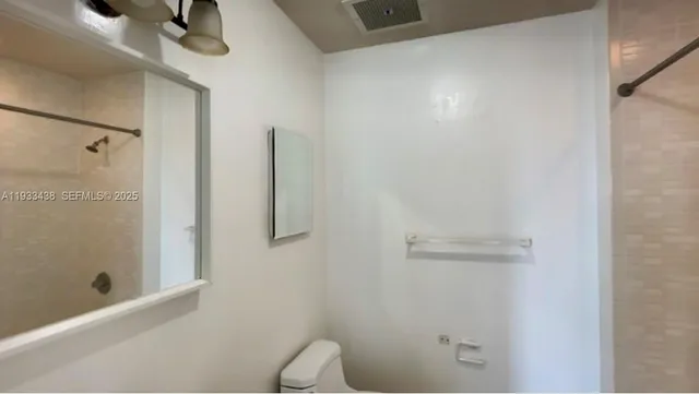 $2,900 | 3470 East Coast Avenue, Unit H1406, Miami, FL 33137