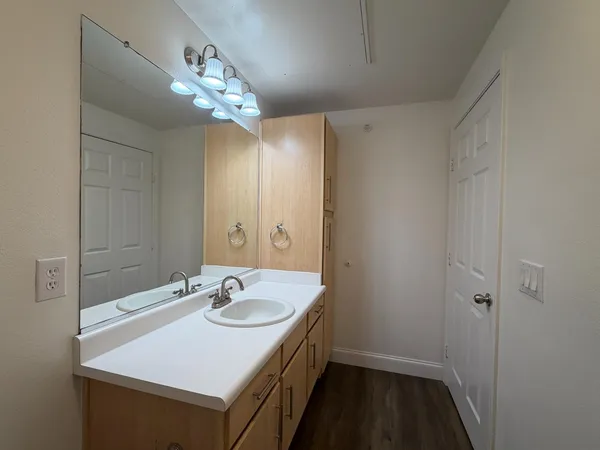 $369,000 | 701 Gibson Drive, Unit 1212, Roseville, CA 95678