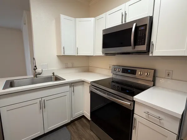 $369,000 | 701 Gibson Drive, Unit 1212, Roseville, CA 95678