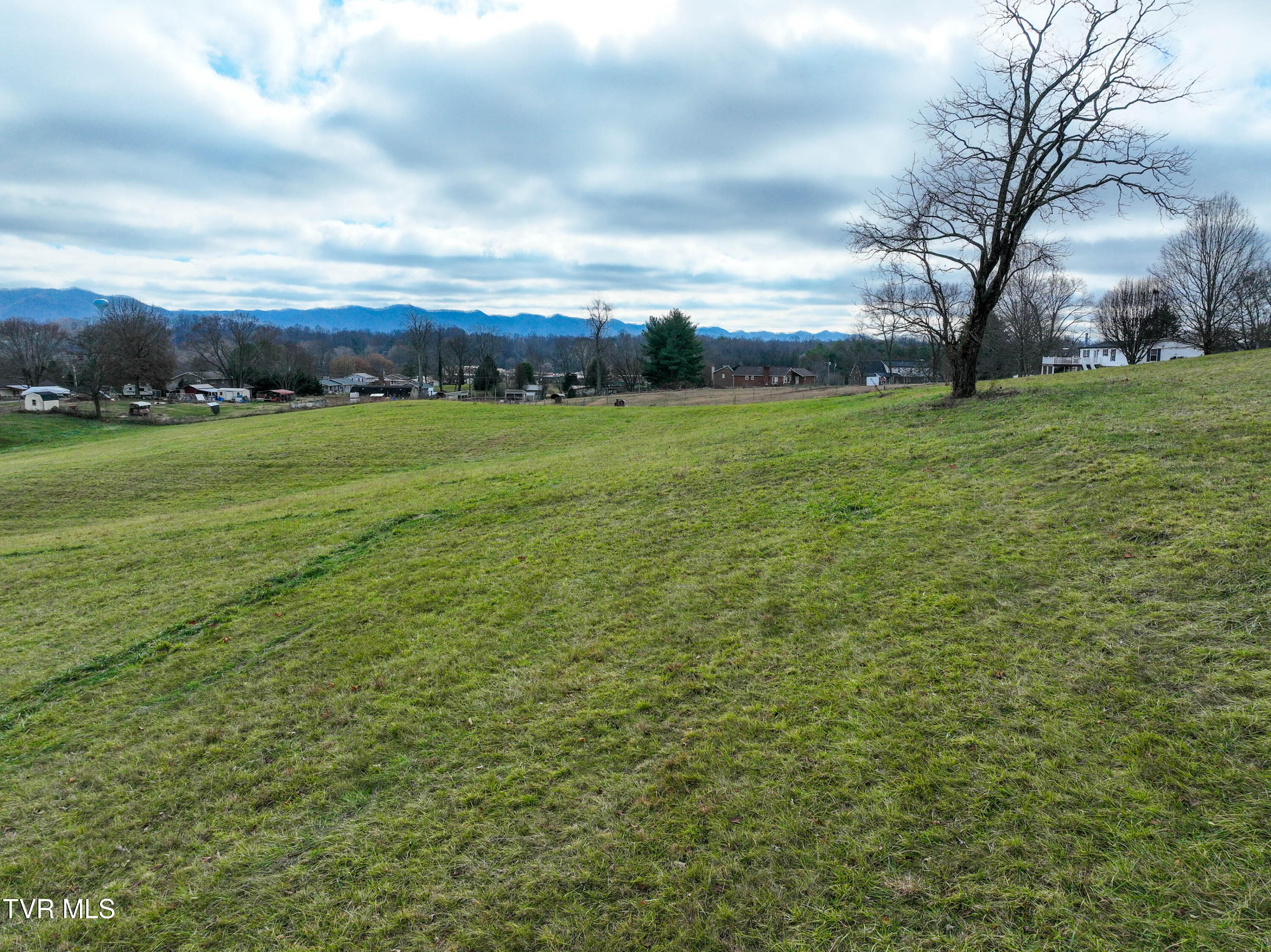 159 Fairridge Road Johnson City, TN 37604 - Photo 9 of 28 159 Fairridge Rd Drone EVANS-16