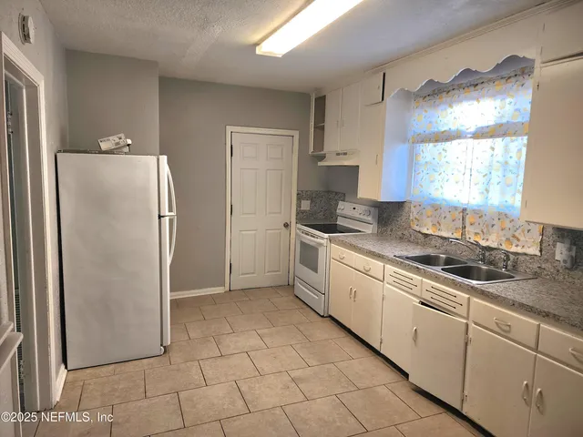 $1,200 | 5016 North Pearl Street, Jacksonville, FL 32206