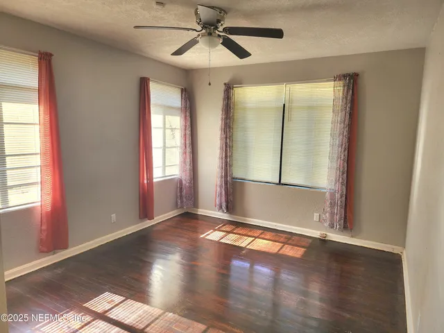 $1,200 | 5016 North Pearl Street, Jacksonville, FL 32206