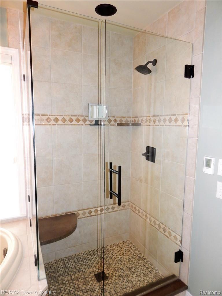 6259 North McKinley Road Flushing, MI 48433 - Photo 27 of 53 128.jpg