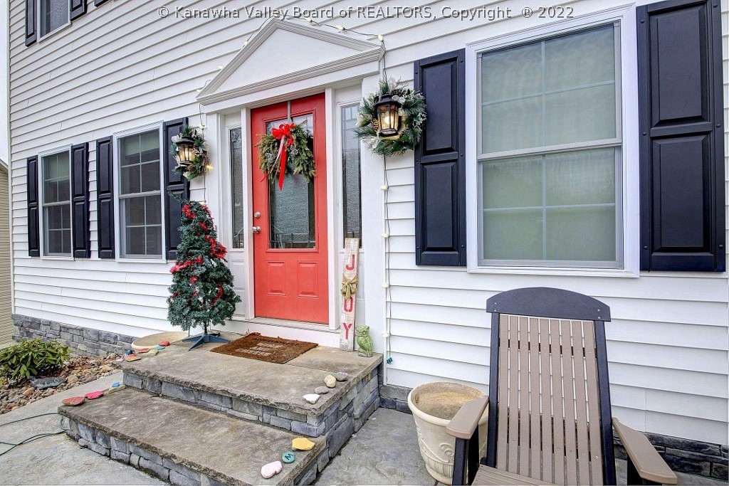 29 Chiswick Way Winfield, WV 25213 - Photo 3 of 34 Gallery Image 3