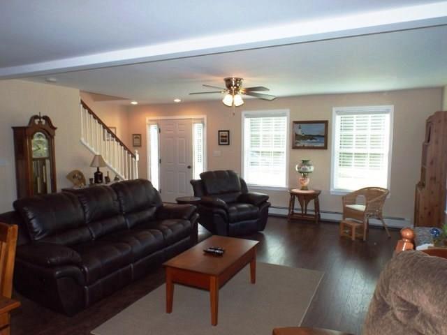 299 Folly Road Sebago, ME 04029 - Photo 10 of 35 Living room