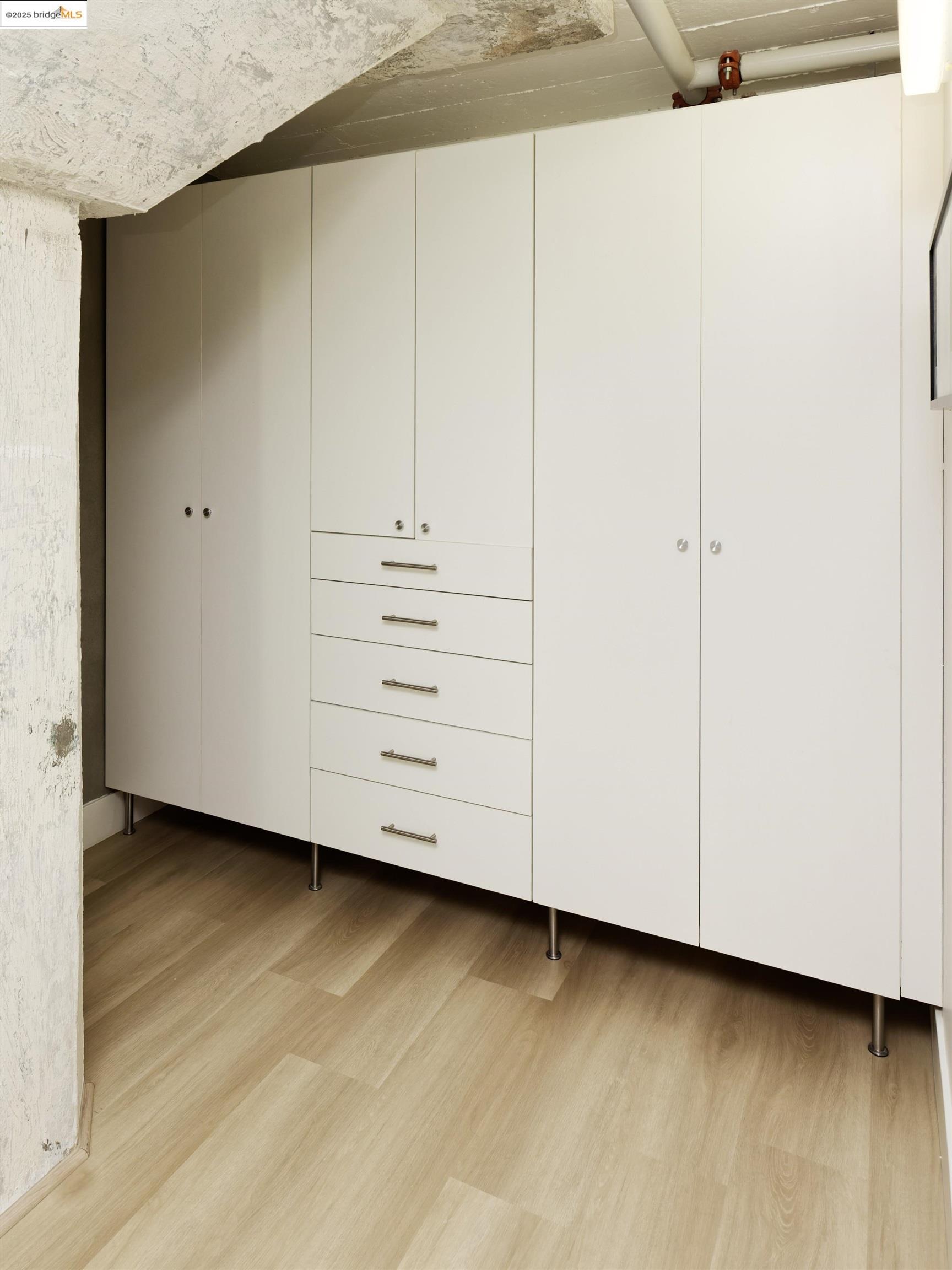 1201 Pine Street, Unit 315 Oakland, CA 94607 - Photo 27 of 41 View of closet