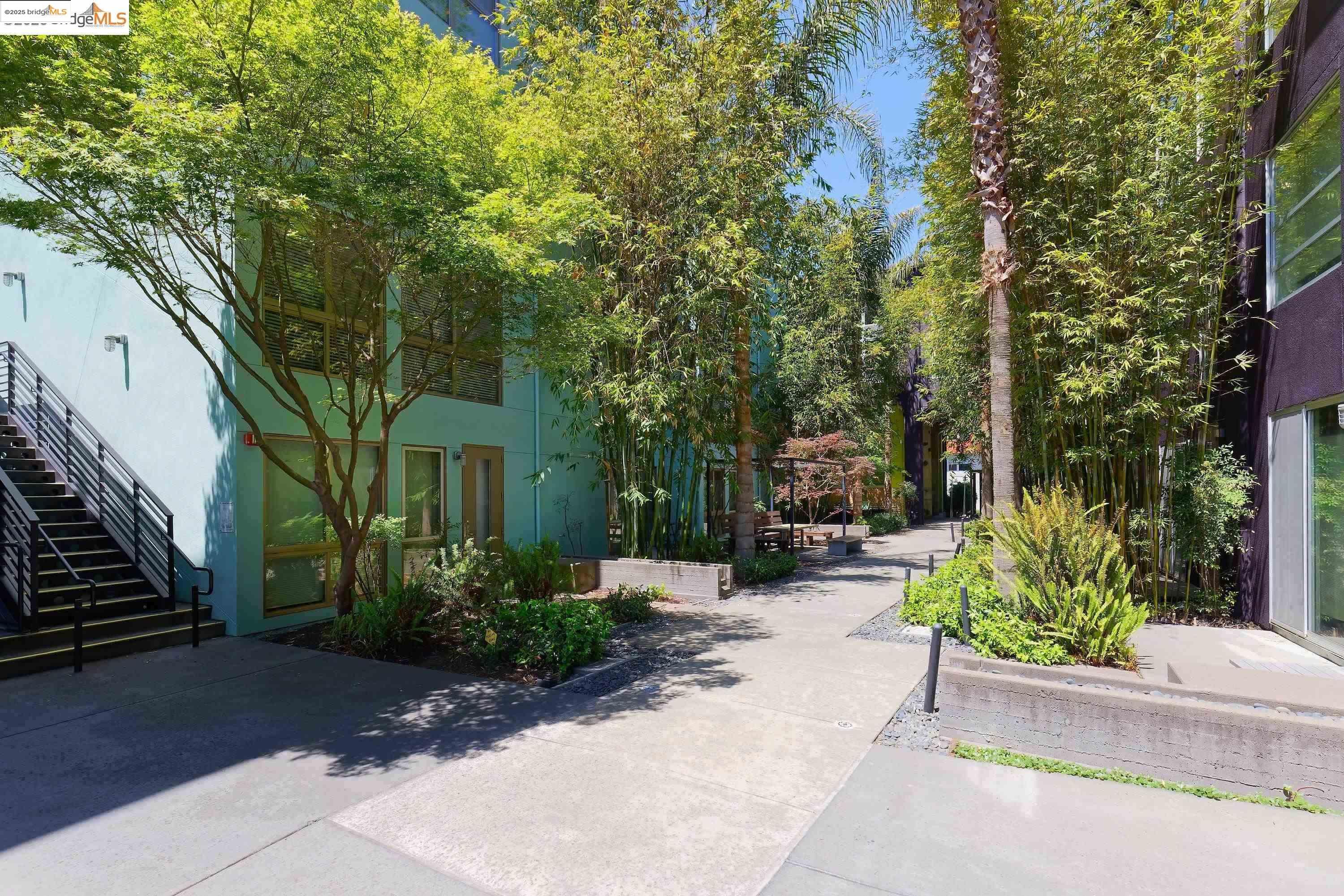 1201 Pine Street, Unit 315 Oakland, CA 94607 - Photo 35 of 41 View of home's community