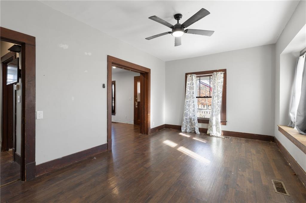 180 Southwest 21st Road Warrensburg, MO 64093 - Photo 11 of 30