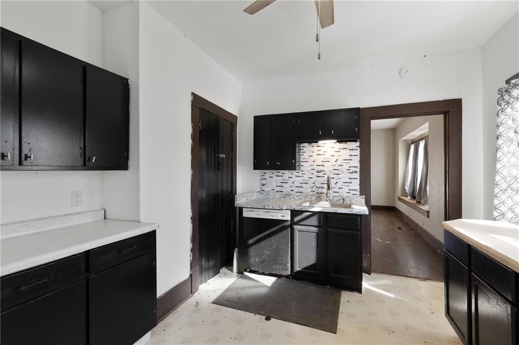 180 Southwest 21st Road Warrensburg, MO 64093 - Photo 15 of 30