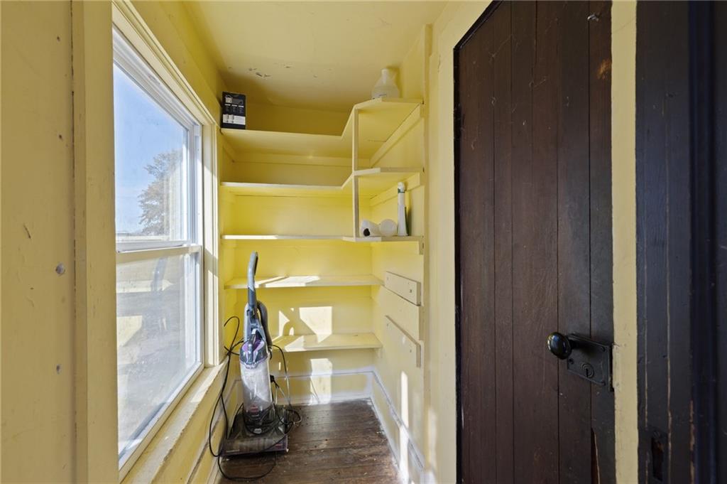 180 Southwest 21st Road Warrensburg, MO 64093 - Photo 16 of 30