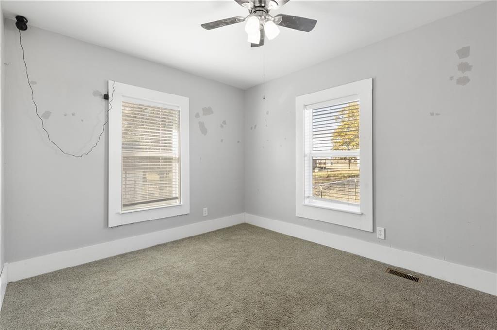 180 Southwest 21st Road Warrensburg, MO 64093 - Photo 18 of 30