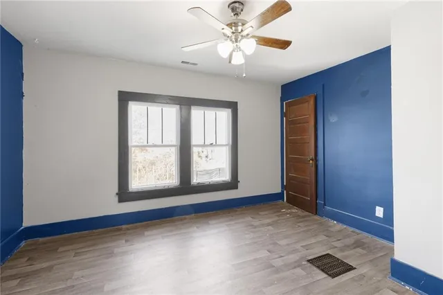 $207,500 | 180 Southwest 21st Road, Warrensburg, MO 64093