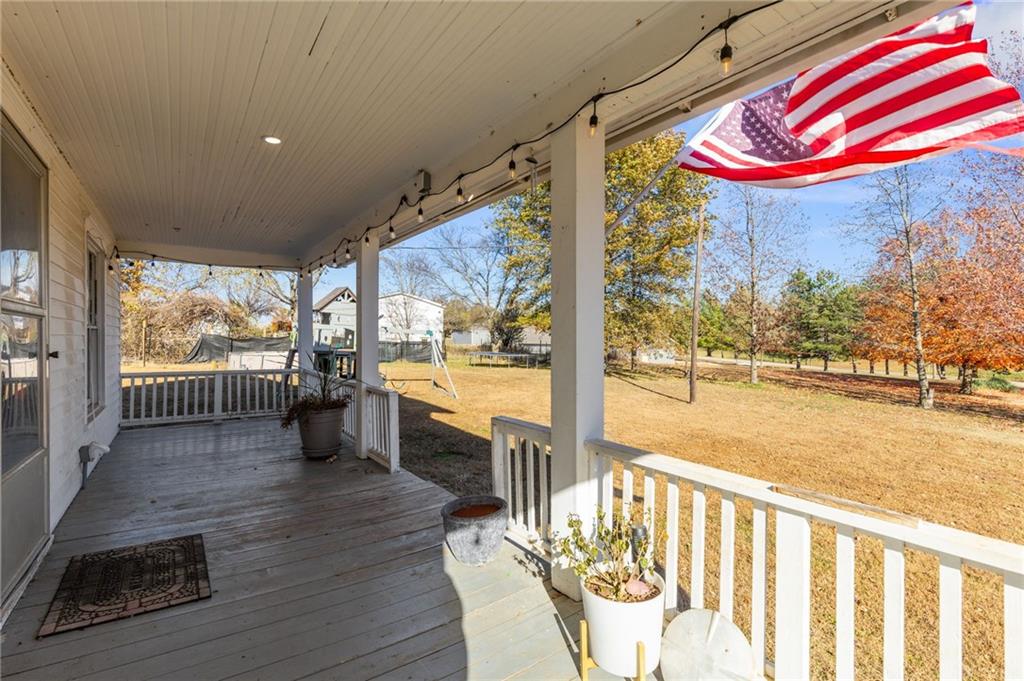 180 Southwest 21st Road Warrensburg, MO 64093 - Photo 6 of 30