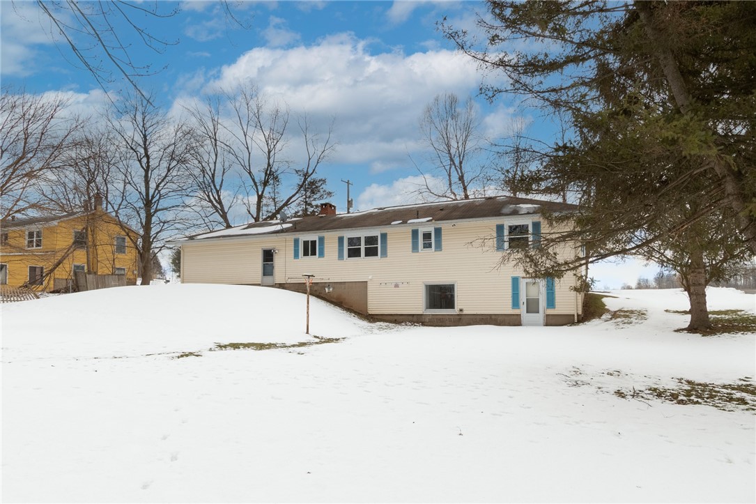 606 Silver Hill Road Arcadia, NY 14513 - Photo 3 of 41