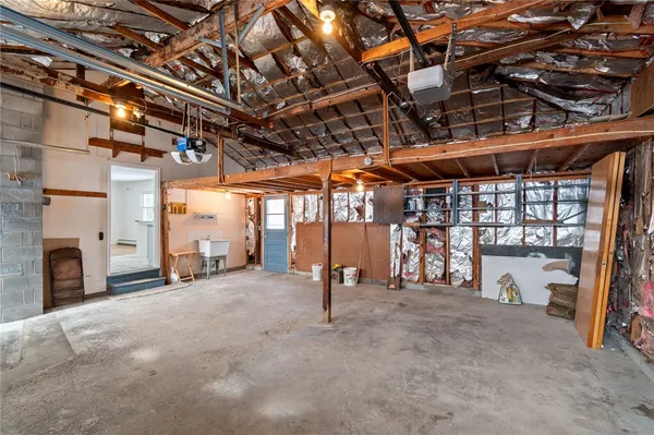 $219,500 | 606 Silver Hill Road, Arcadia, NY 14513