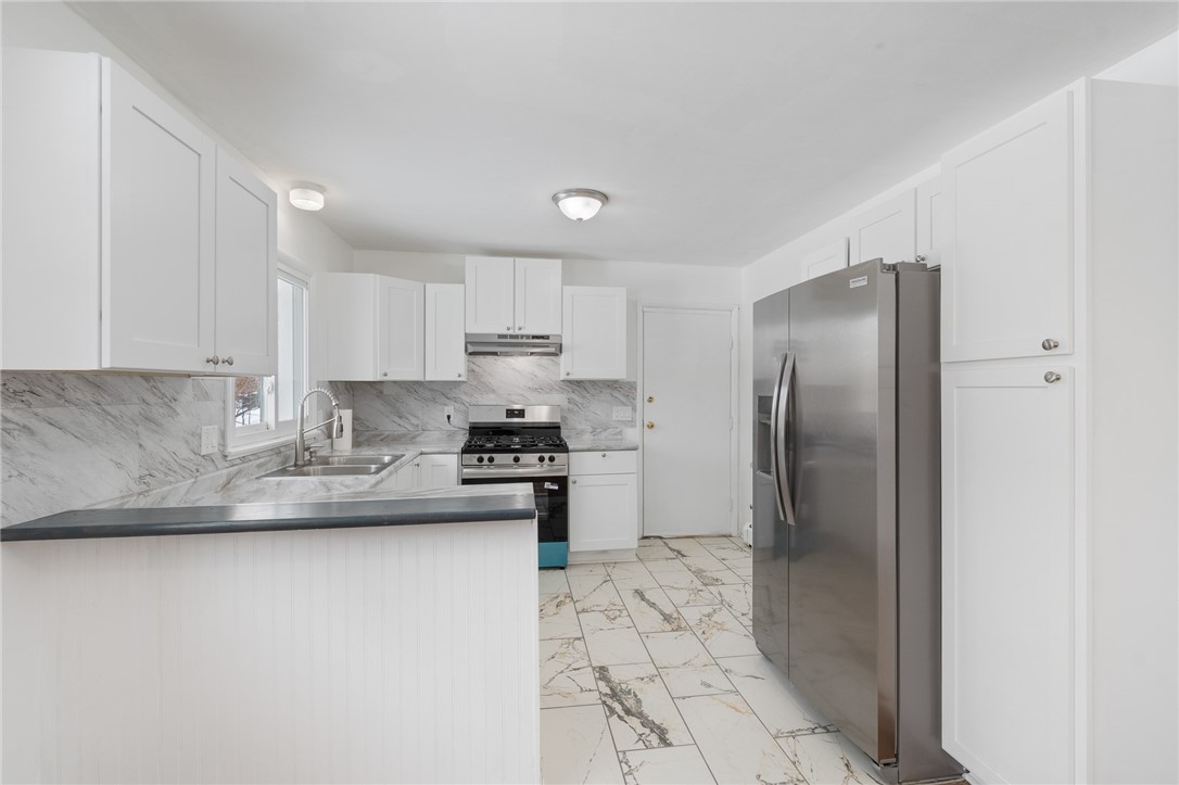 606 Silver Hill Road Arcadia, NY 14513 - Photo 8 of 41