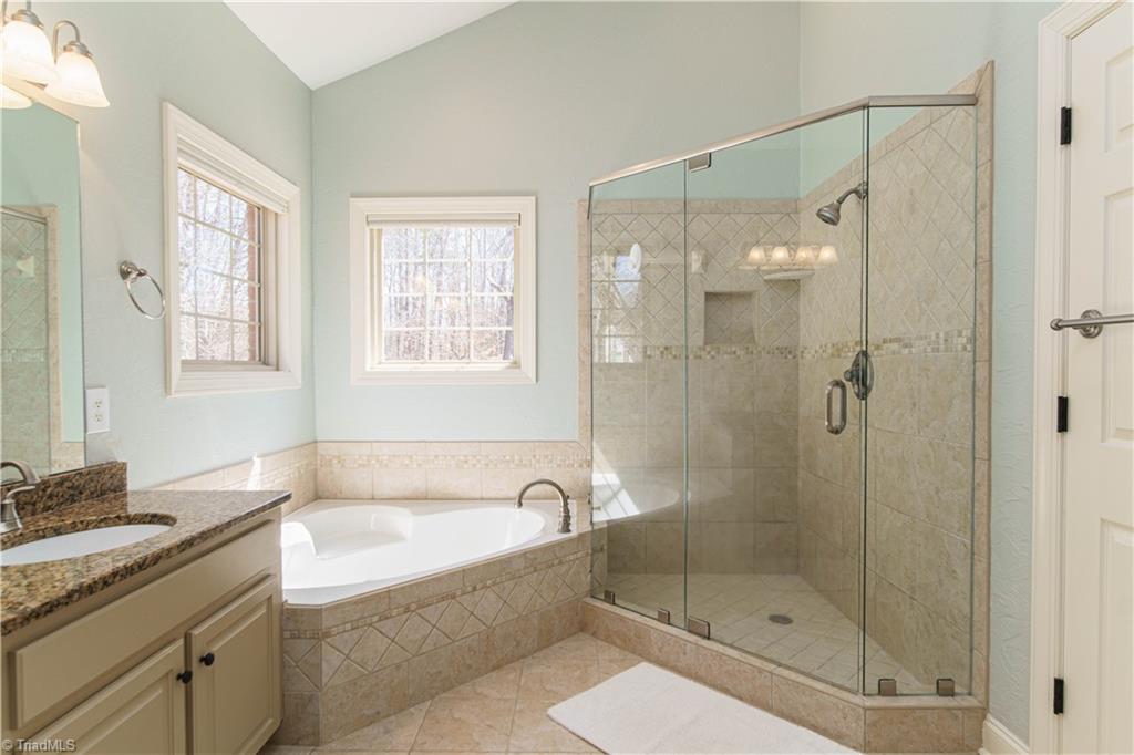 4400 Preston Point High Point, NC 27265 - Photo 20 of 49 En Suite Primary Bathroom, Main Level.