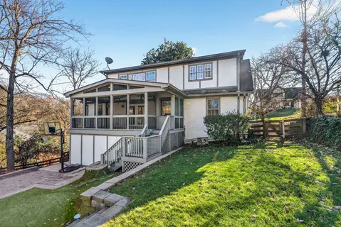 $1,235,000 | 1116 Brookmeade Drive, Nashville, TN 37204