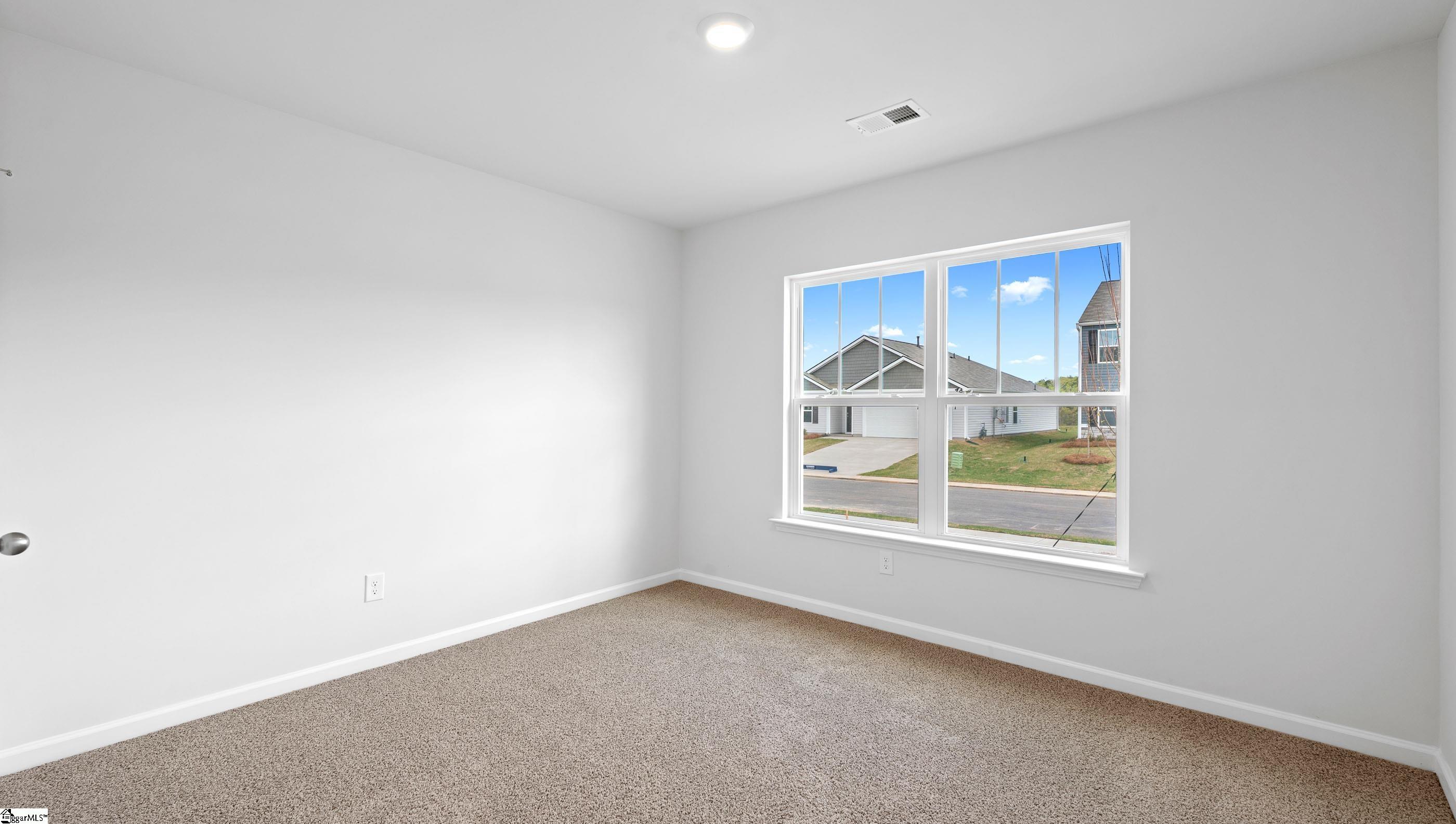 203 Stone Creek Road Greer, SC 29650 - Photo 6 of 33 Gallery Image 6