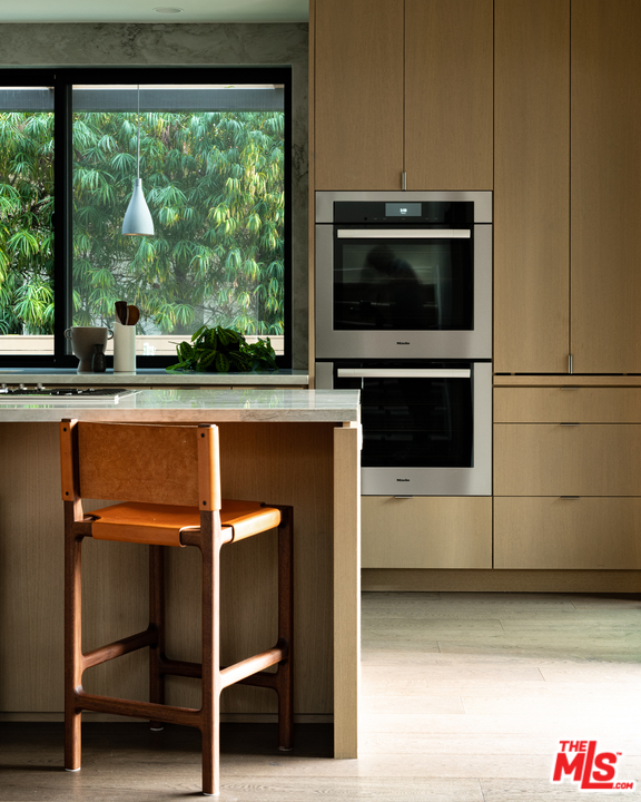 446 23rd Street Santa Monica, CA 90402 - Photo 12 of 32