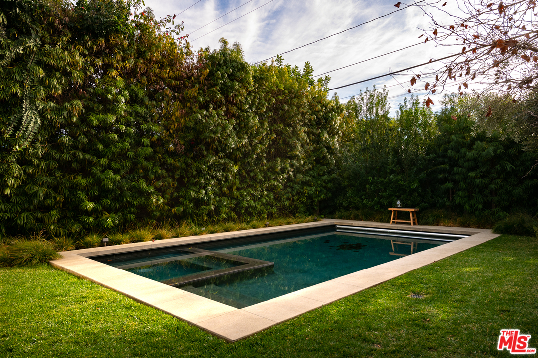 446 23rd Street Santa Monica, CA 90402 - Photo 17 of 32