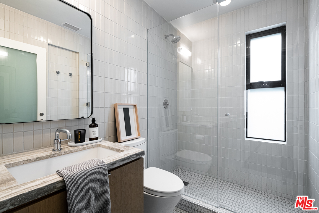 446 23rd Street Santa Monica, CA 90402 - Photo 28 of 32