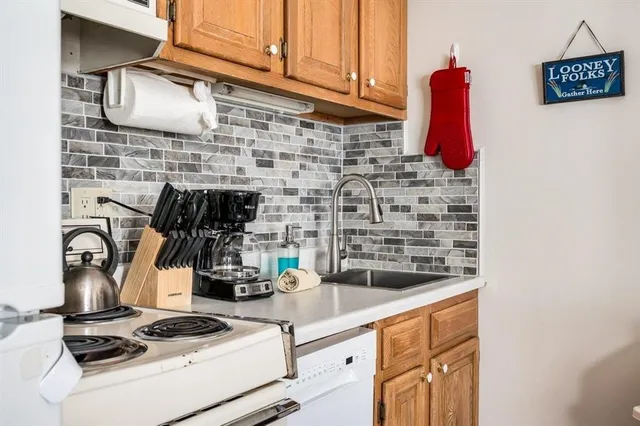 $239,900 | 36 Lodge Road, Unit D213, Lincoln, NH 03251