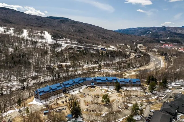 $248,000 | 36 Lodge Road, Unit D213, Lincoln, NH 03251