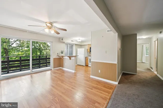 $189,500 | 1590 Alta Drive, Unit D15, Whitehall, PA 18052