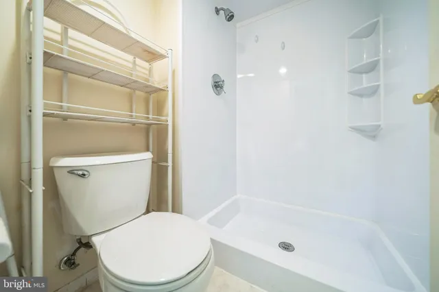 $189,500 | 1590 Alta Drive, Unit D15, Whitehall, PA 18052