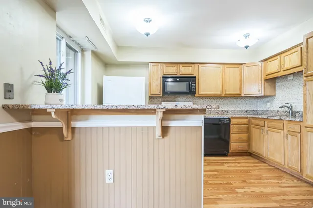 $189,500 | 1590 Alta Drive, Unit D15, Whitehall, PA 18052