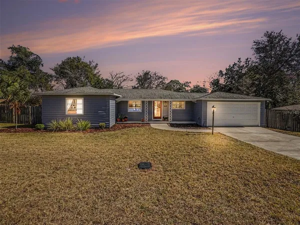 $395,000 | 1630 Crestview Drive, Mount Dora, FL 32757