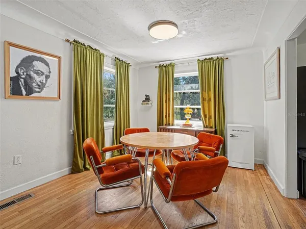 $395,000 | 1630 Crestview Drive, Mount Dora, FL 32757