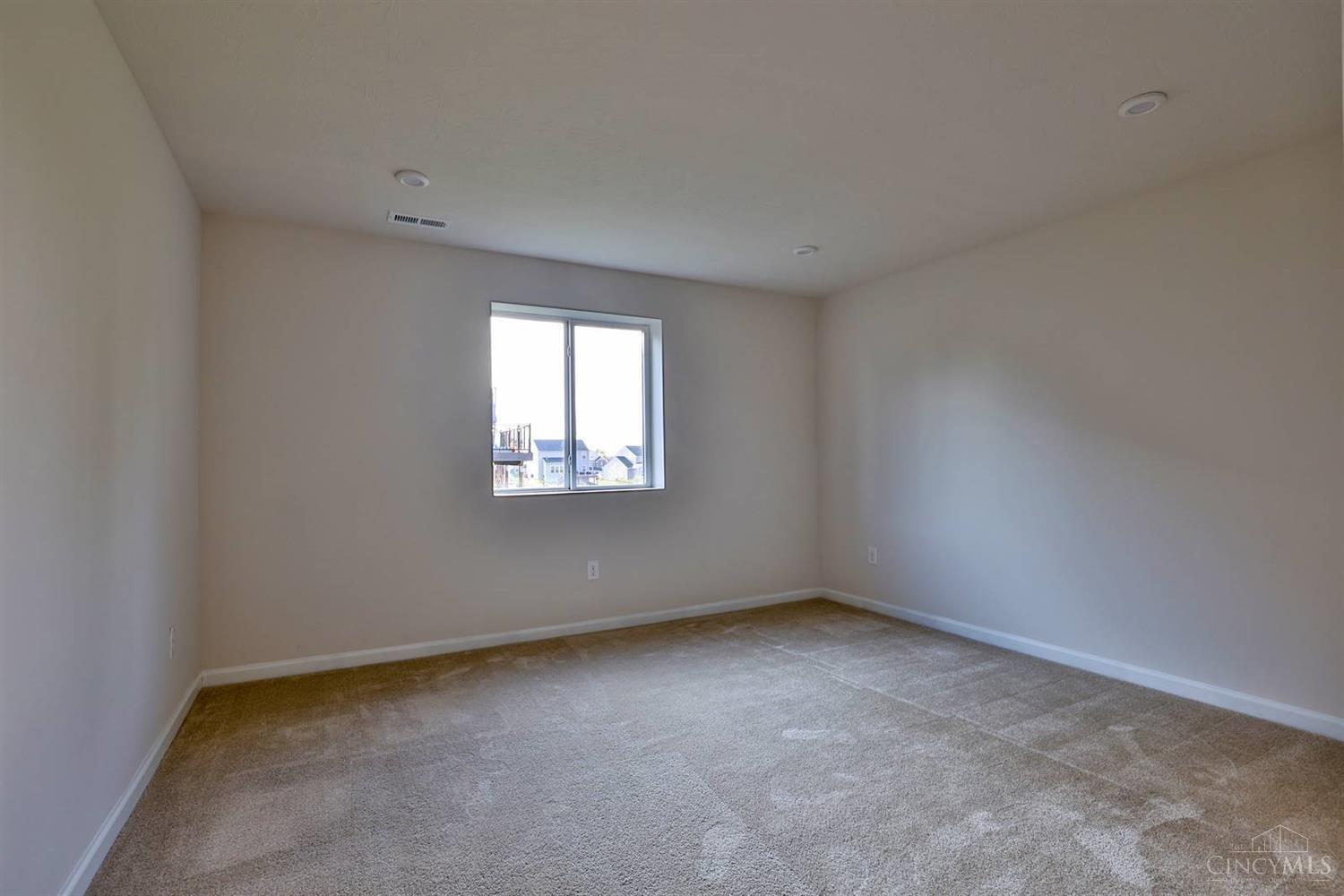 6757 Forest Ridge Drive Cincinnati, OH 45247 - Photo 23 of 40 Gallery Image 23