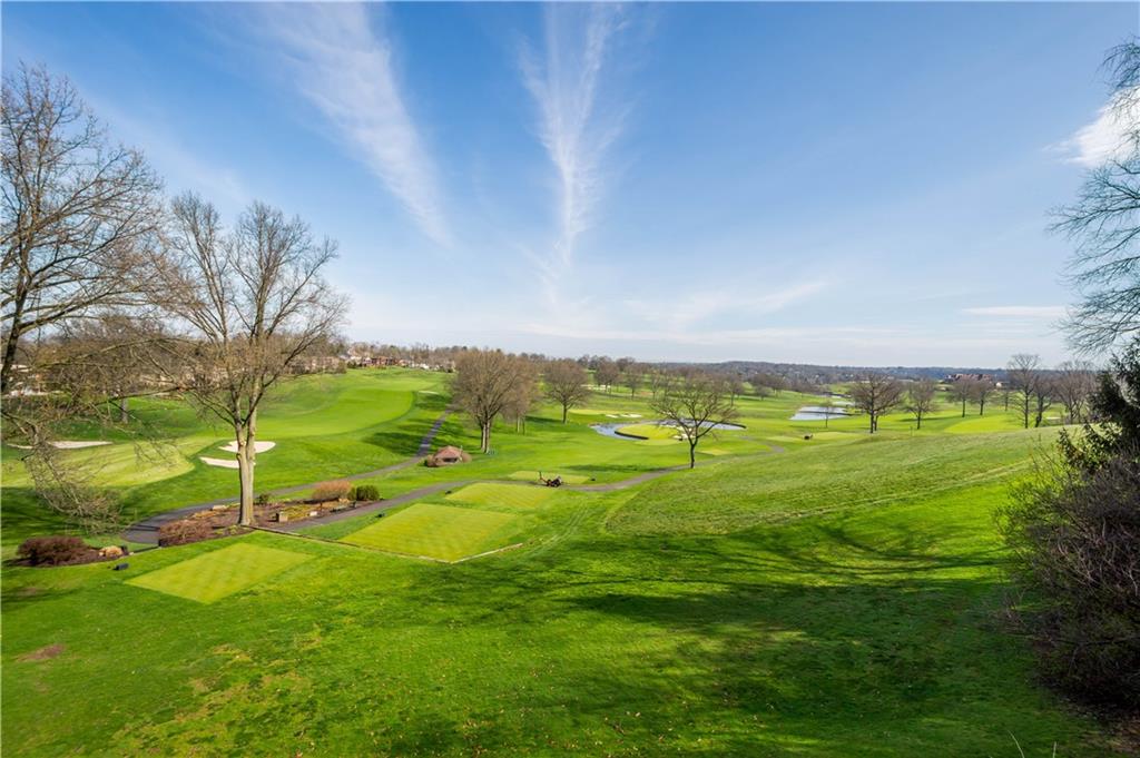 1679 Hastings Mill Road Pittsburgh, PA 15241 - Photo 3 of 40