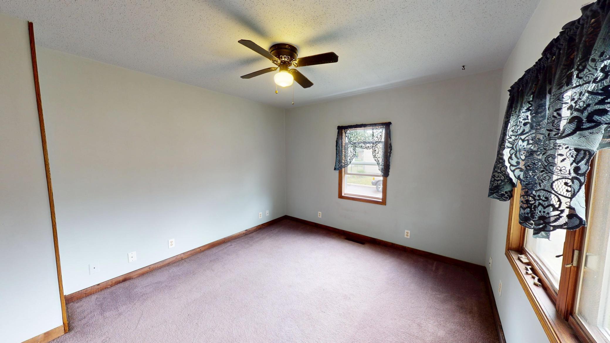 119 Morningside Road Albert Lea, MN 56007 - Photo 3 of 37