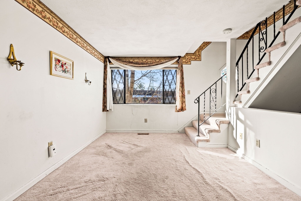 68 Sterling Lane, Unit 68 Haverhill, MA 01835 - Photo 16 of 37