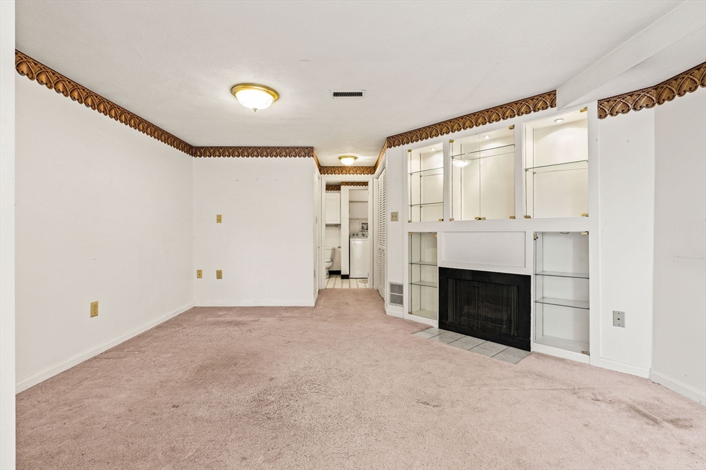 68 Sterling Lane, Unit 68 Haverhill, MA 01835 - Photo 18 of 37