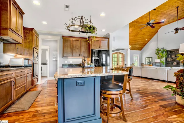 $1,395,000 | 129 Eliza Lane, Marietta, SC 29661