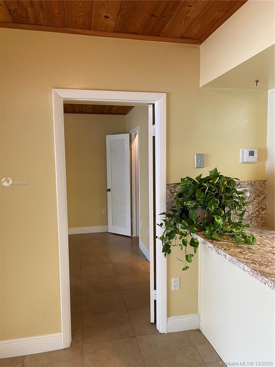 6386 Jack Rabbit Lane Miami Lakes, FL 33014 - Photo 17 of 26 Gallery Image 17