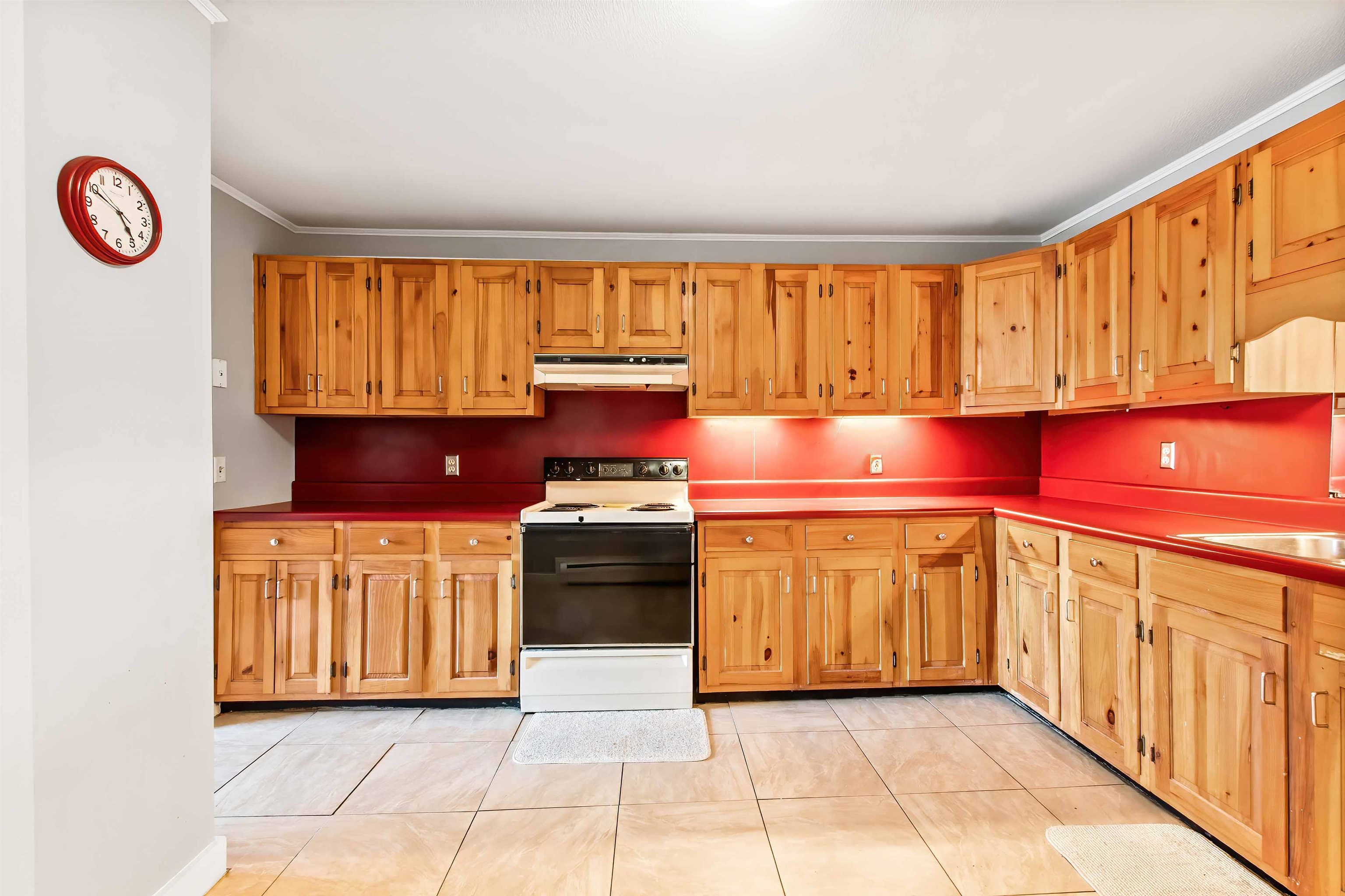 14 Lake Avenue, Unit 1 Sunapee, NH 03782 - Photo 13 of 27