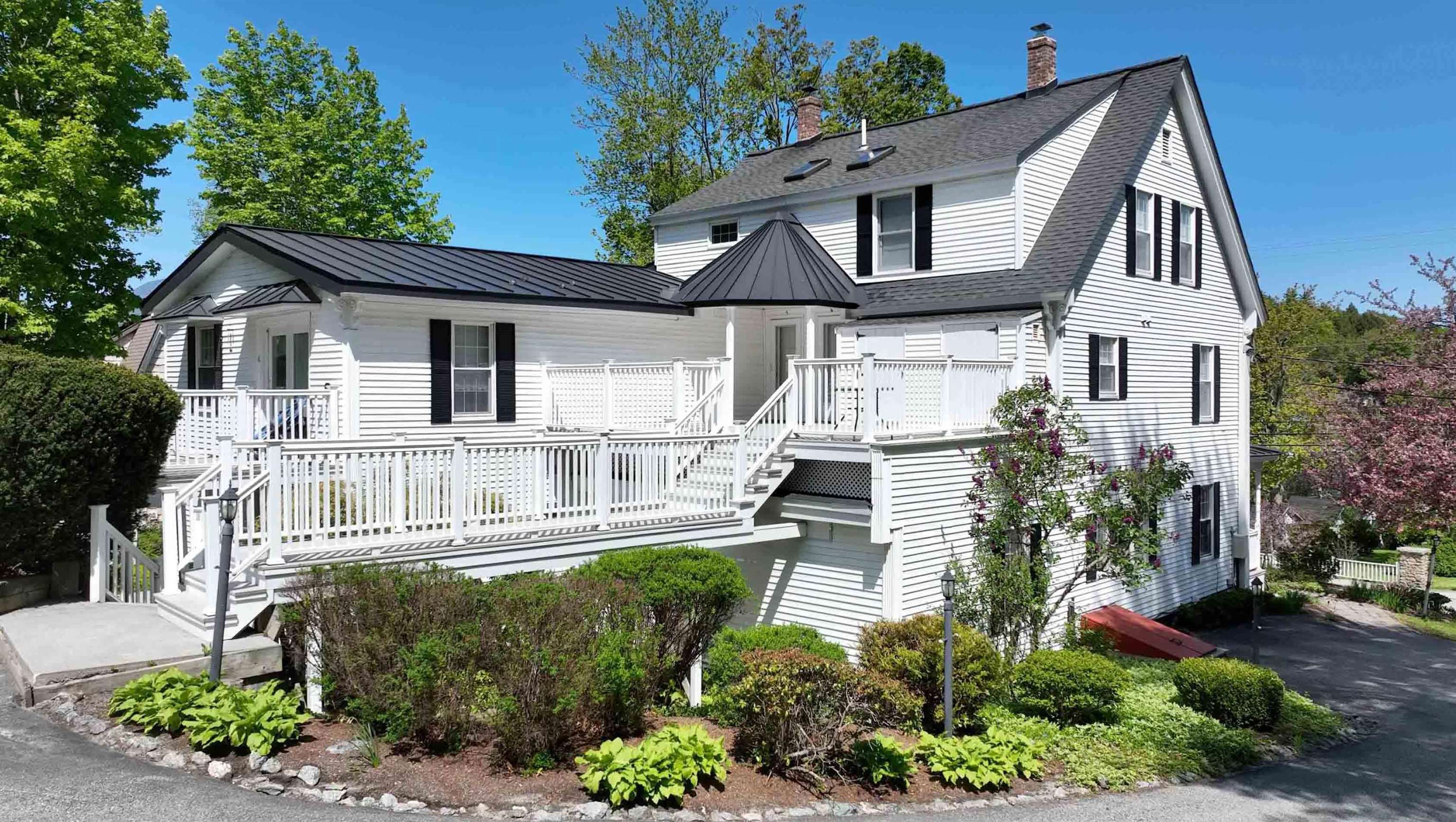 14 Lake Avenue, Unit 1 Sunapee, NH 03782 - Photo 21 of 27