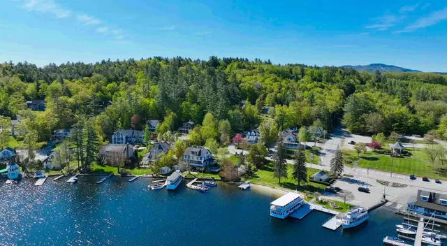 $355,000 | 14 Lake Avenue, Unit 1, Sunapee, NH 03782