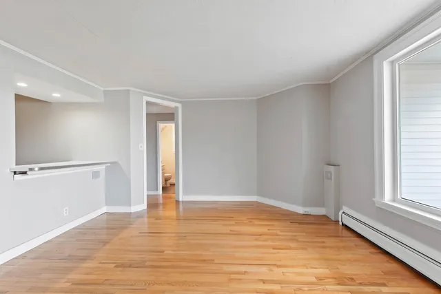 $355,000 | 14 Lake Avenue, Unit 1, Sunapee, NH 03782